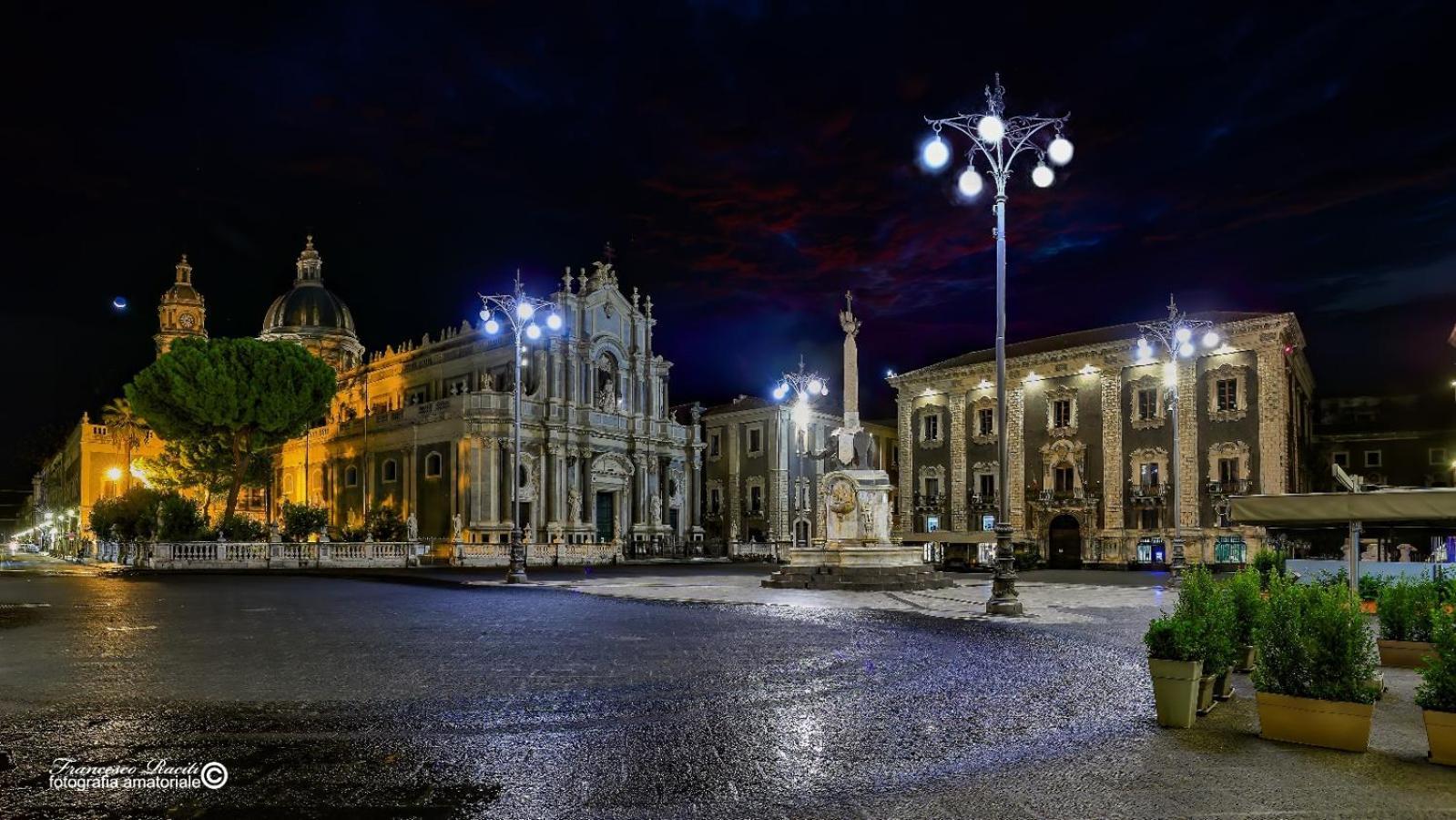 ホテル Elegante Matrimoniale Clemente House Catania Centro エクステリア 写真